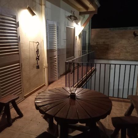 Casa Aymerich Bellpuig Bagian luar foto
