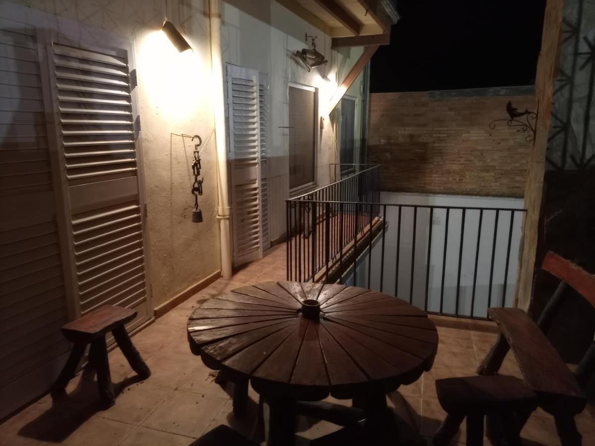 Casa Aymerich Bellpuig Bagian luar foto